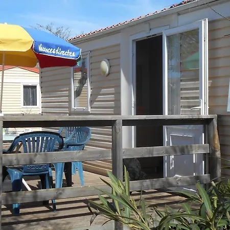 Kemp Mobil Plage Vias